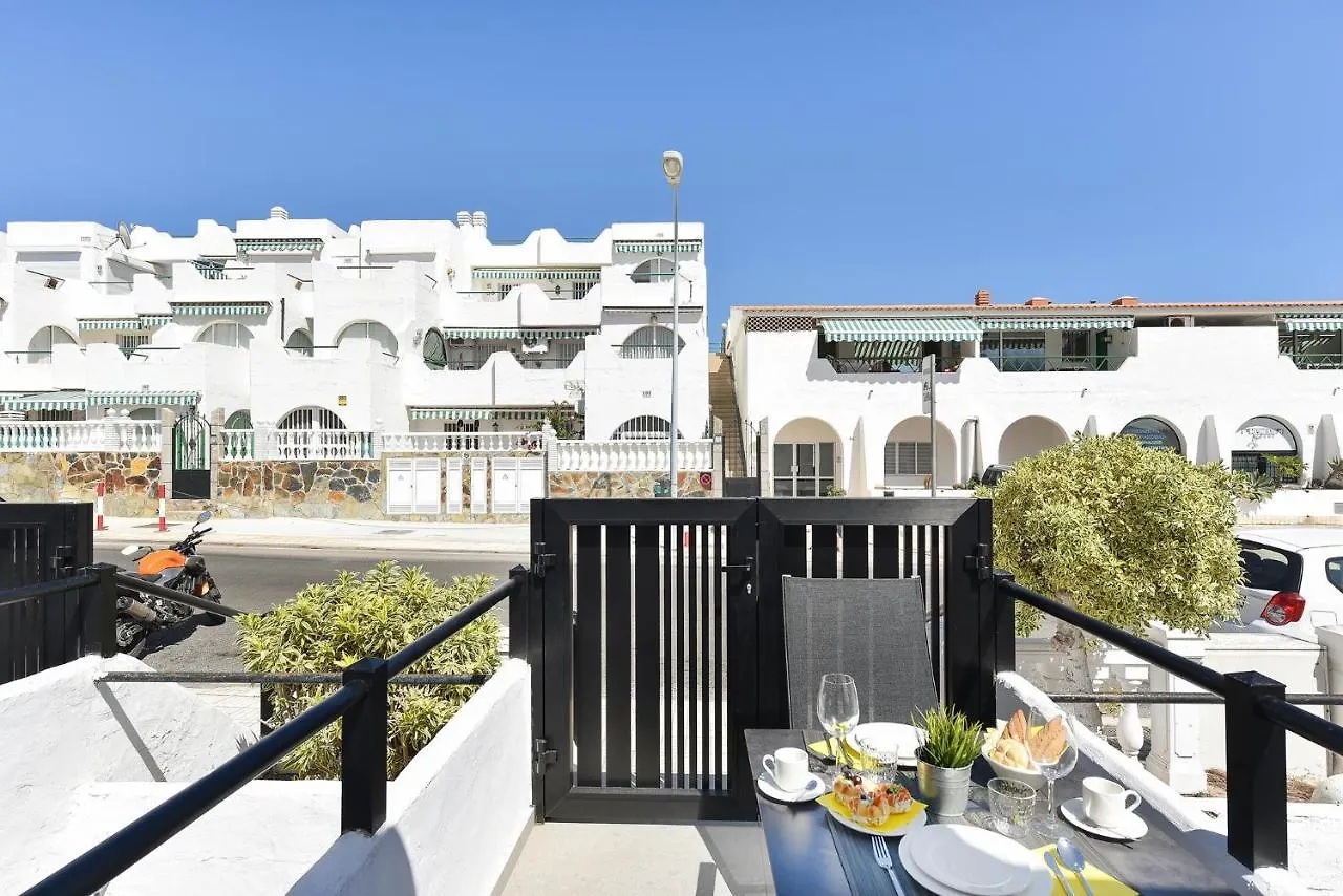 Los Canarios 630 By Villagrancanaria باتالاباكا شقة