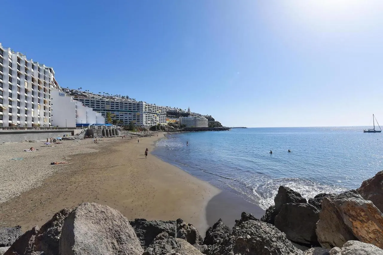 Los Canarios 630 By Villagrancanaria باتالاباكا